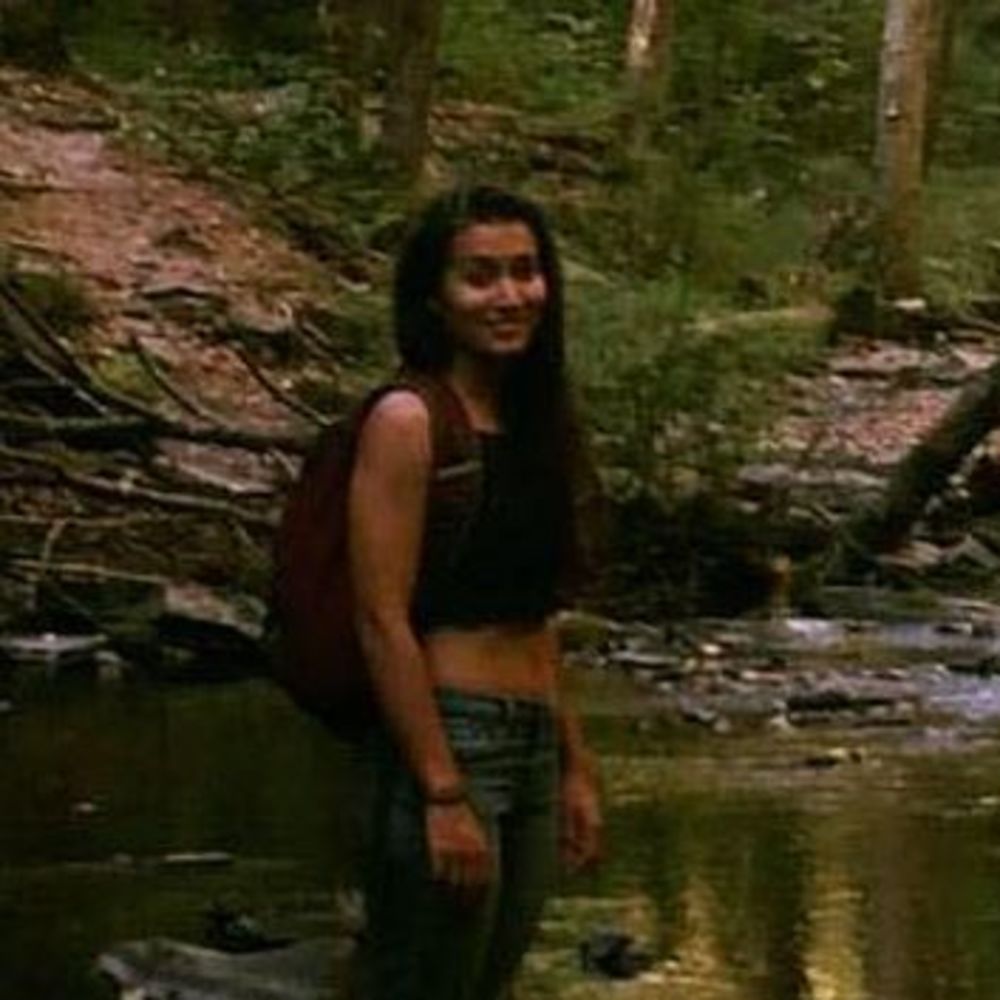 Meet your Posher, Gabriela